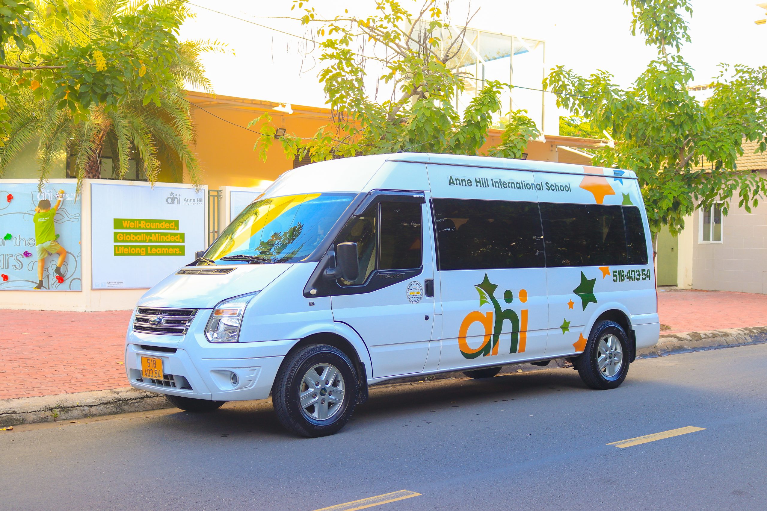 AHI BUS SERVICE IS BACK!