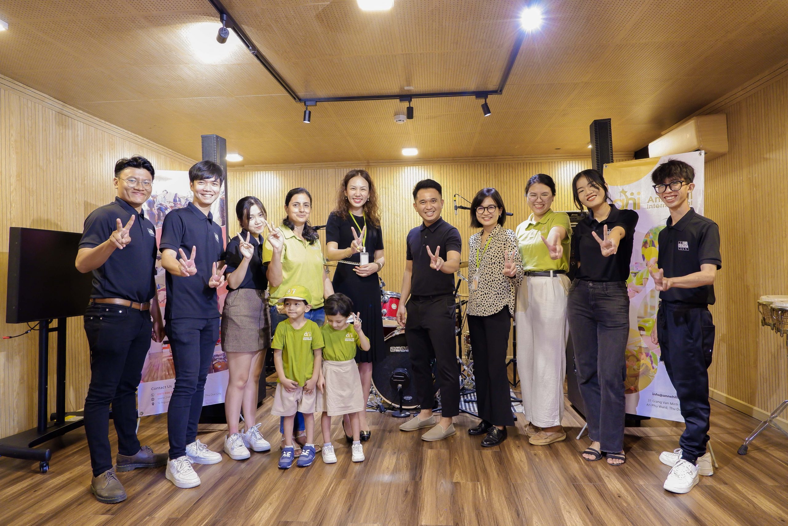 [24 BEAT X ANNE HILL INTERNATIONAL SCHOOL SIGNING CEREMONY]