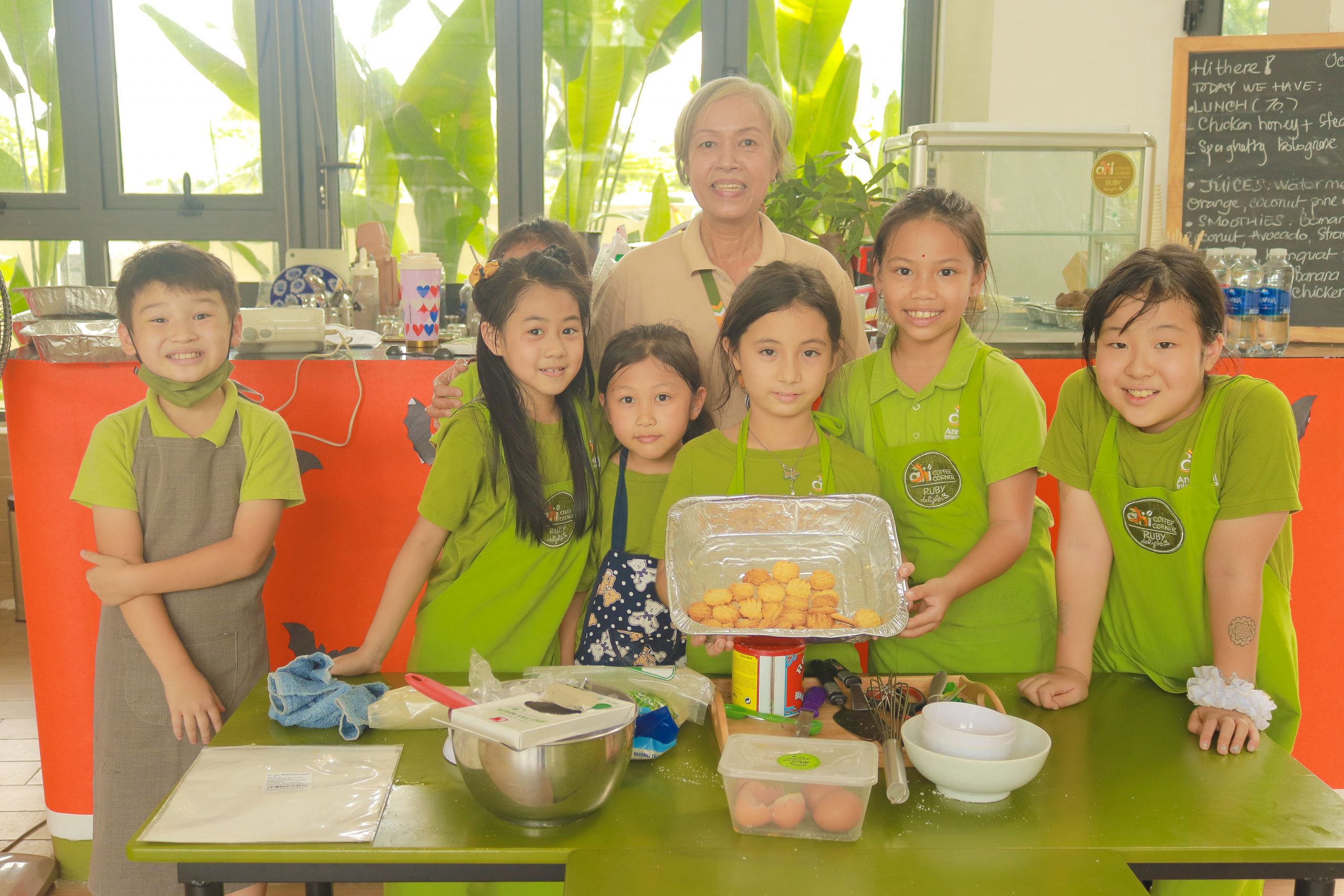 Cooking Class with Ms Ruby in CCAs!