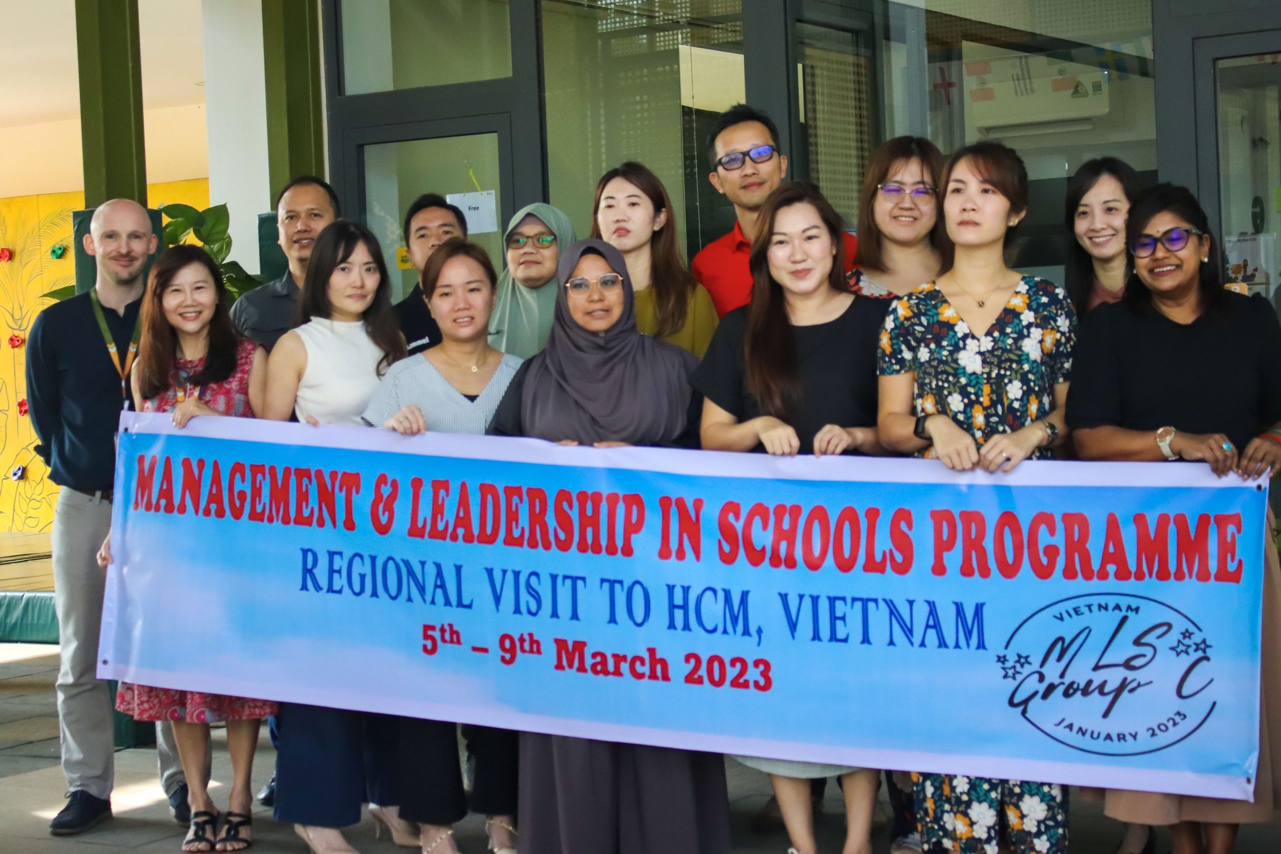 14 SCHOOL HEADS MEETING FROM SINGRAPORE TO ANNE HILL INTERNATIONAL SCHOOL